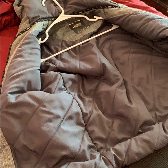 Jacket - Picture 5 of 5